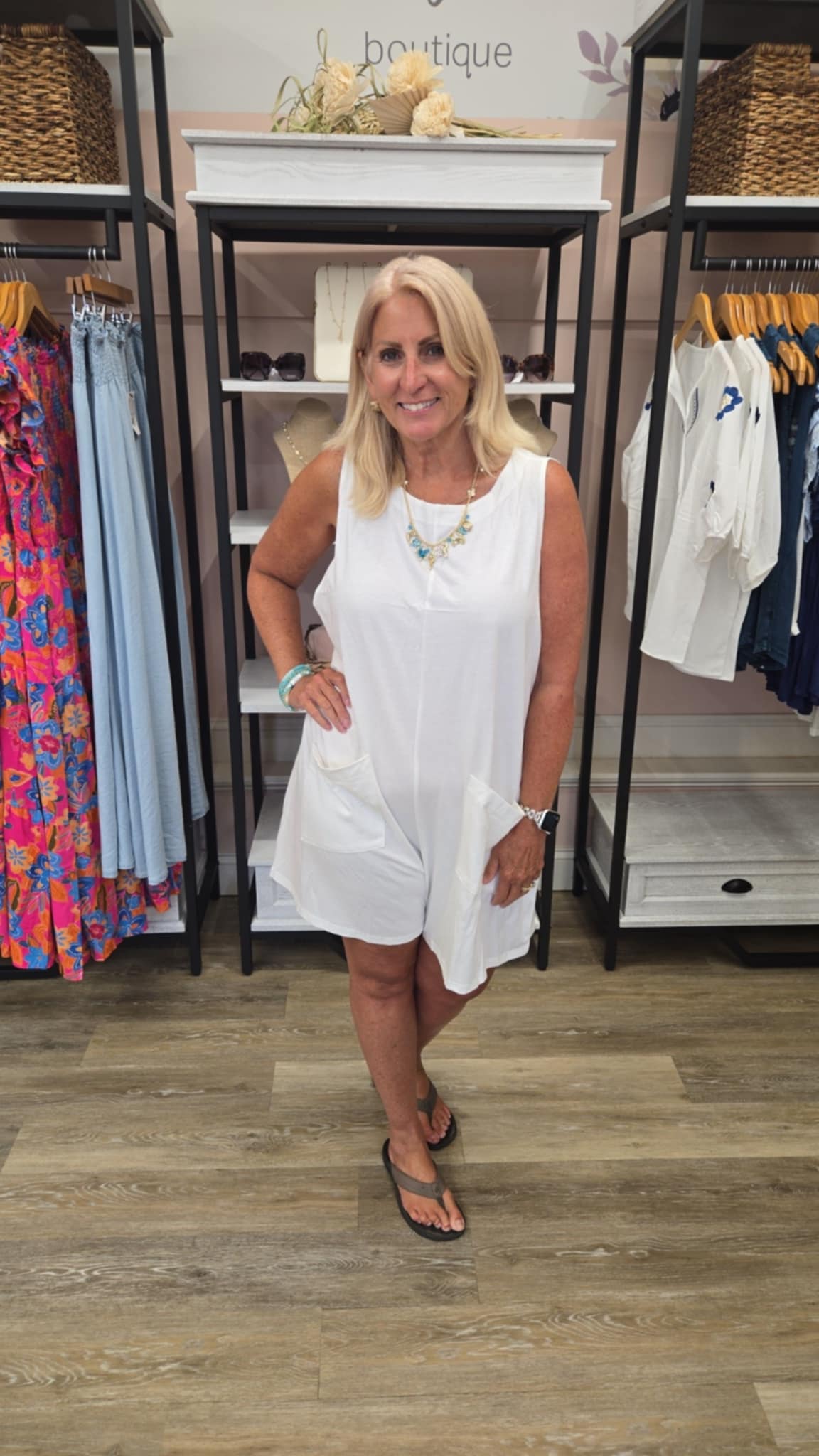 Loose Casual Backless Sleeveless Romper