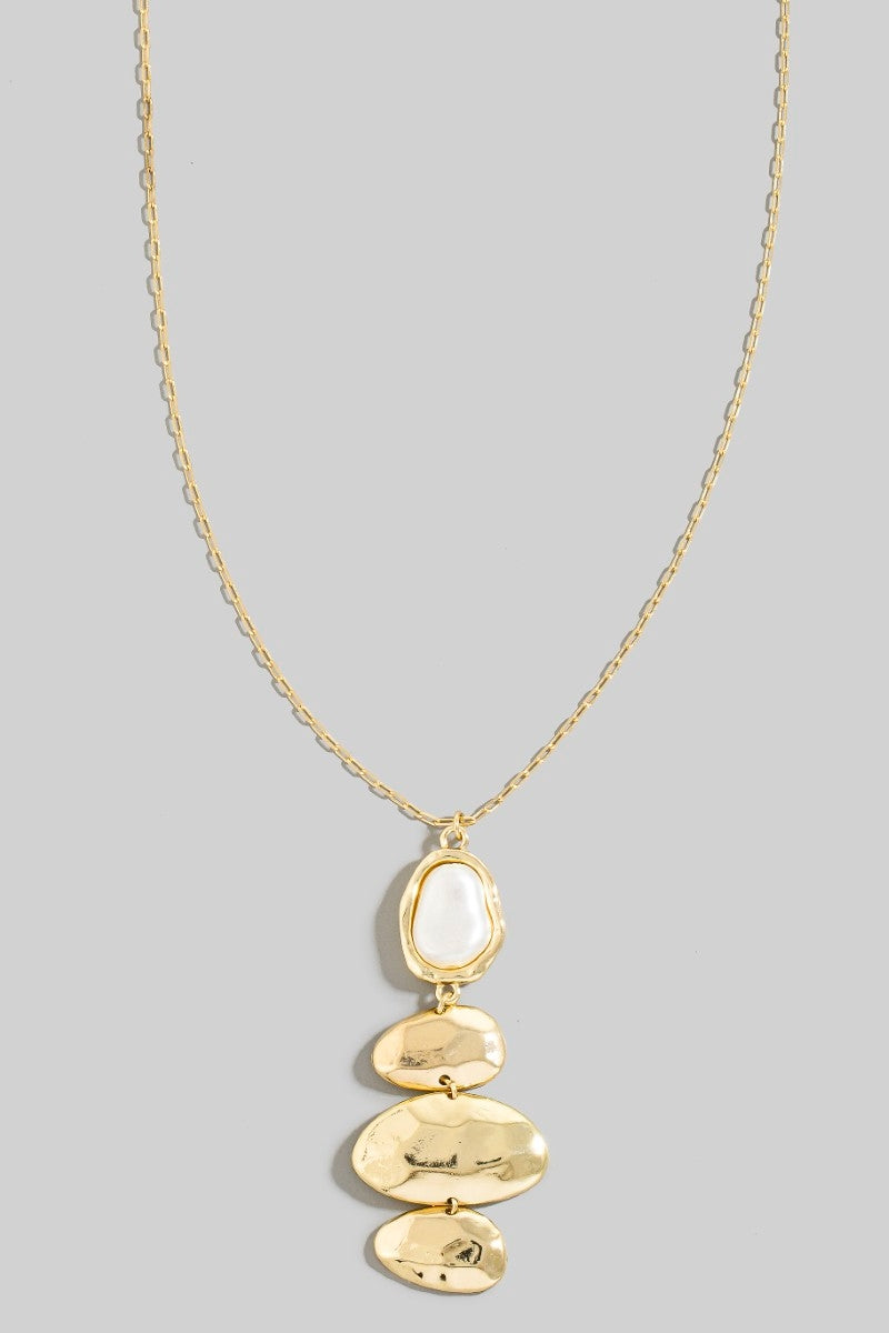 Tiered Metallic & Pearl Oval Pendant Necklace