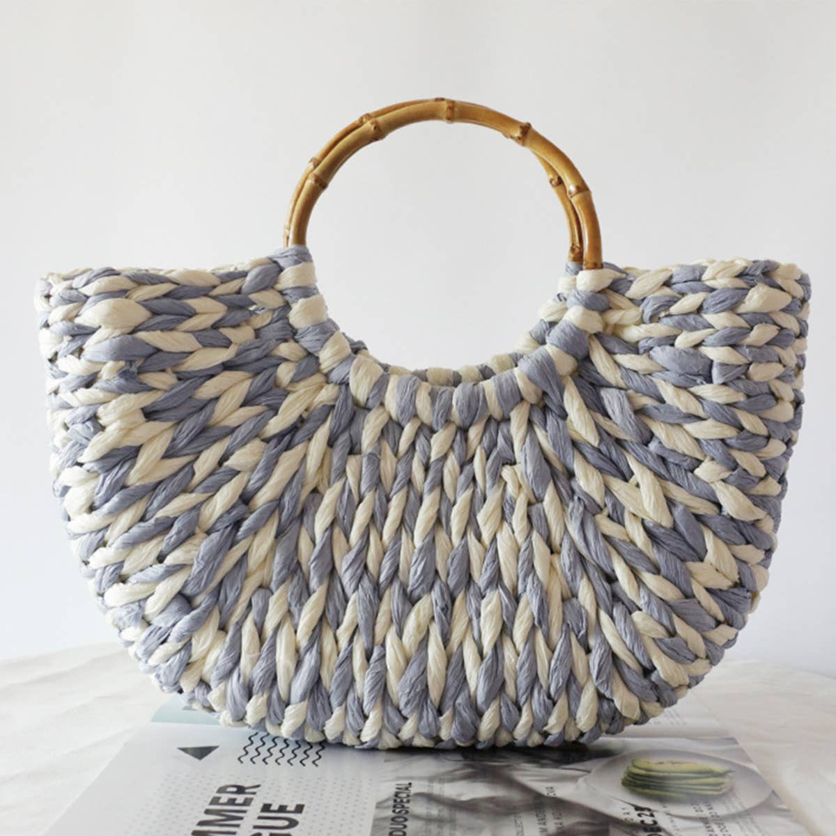 Weaving Straw Bag With Bamboo Handles