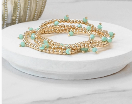 Small Gold & Mint Green Beaded Bracelet