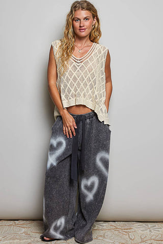 V-neck Diamond Weave Crochet Sleeveless Knit Top