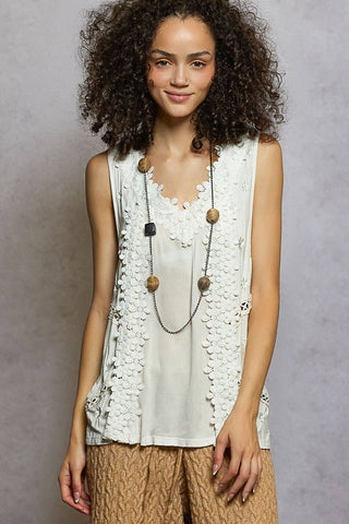 Sleeveless Floral Lace Top