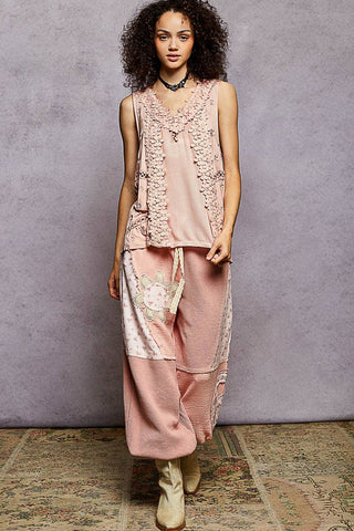 Sleeveless Floral Lace Top