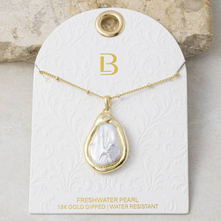 Teardrop Pearl Pendant Necklace