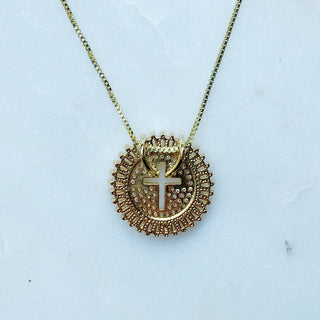 Mesmerized By The Cross Necklace: Gold