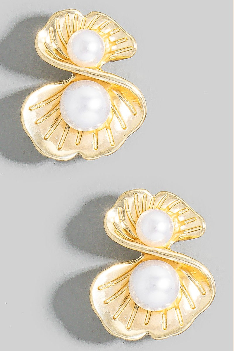 Twisted Double Pearl Stud Earrings