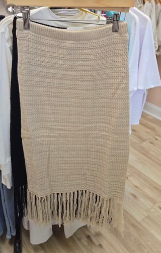 Crochet Skirt with Frey Hem