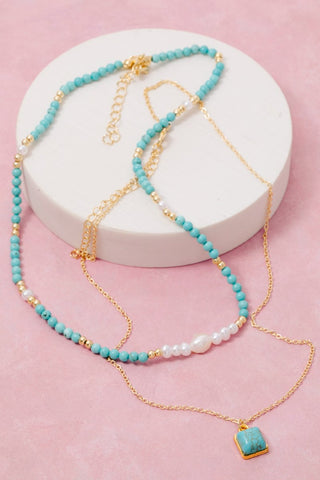Turquoise Bead & Pendant Necklace