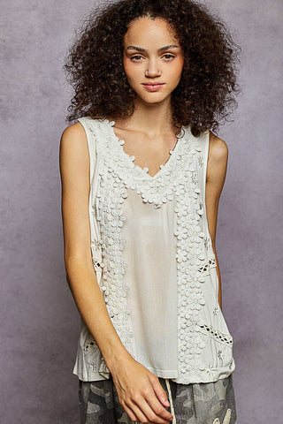 Sleeveless Floral Lace Top